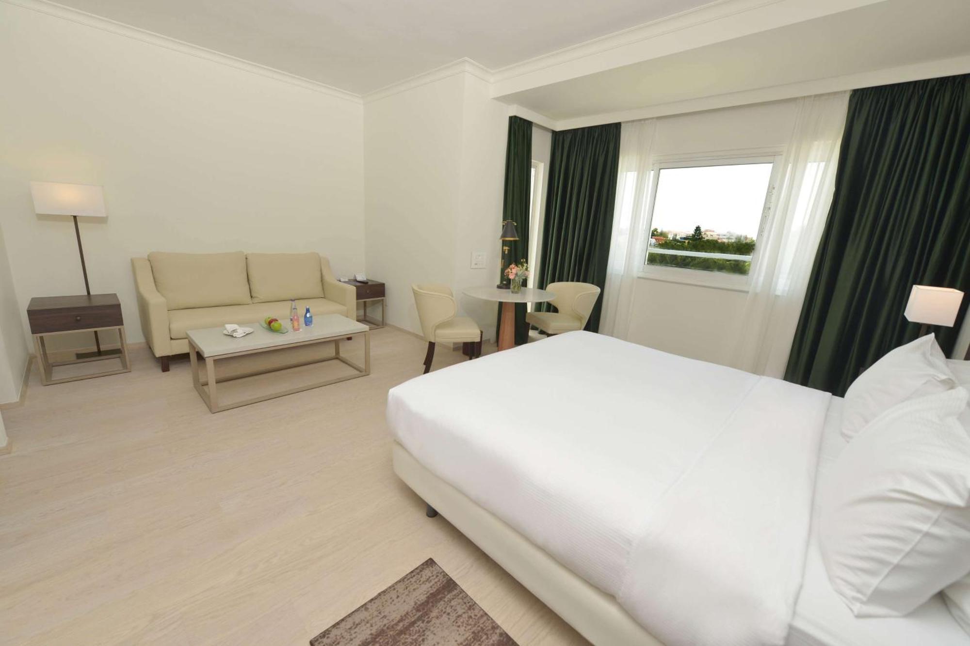 Hilton 5* Nikosia